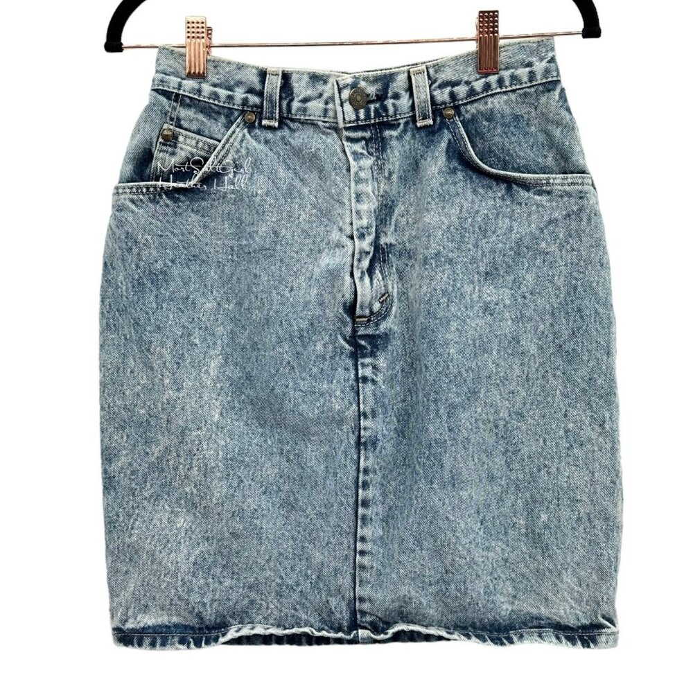 Levi's Vintage 1980's Acid Wash Denim Jean Skirt Size 25